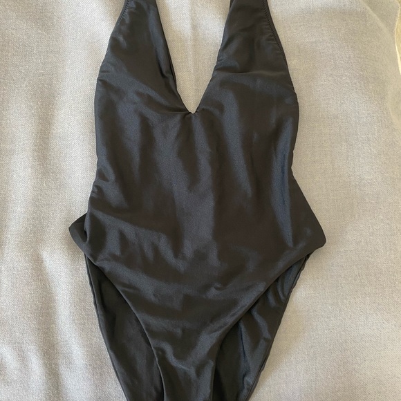 Gigi C Bikinis black one piece bathing suit, S - Picture 2 of 5